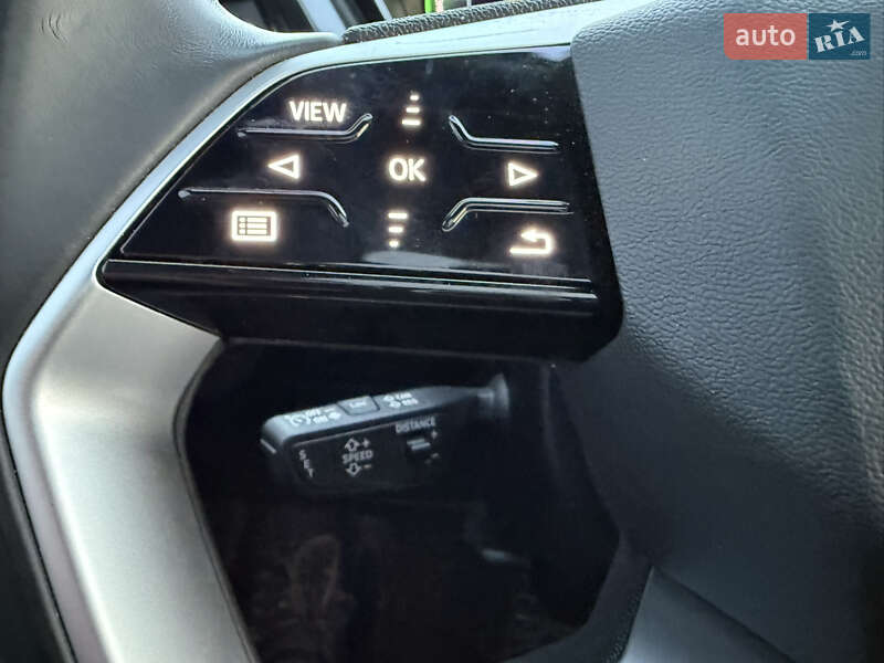 Внедорожник / Кроссовер Audi Q4 e-tron 2022 в Львове