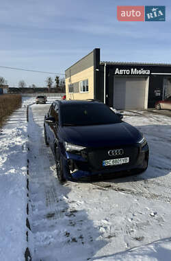 Внедорожник / Кроссовер Audi Q4 e-tron 2022 в Радехове