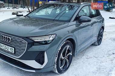 Внедорожник / Кроссовер Audi Q4 e-tron 2022 в Днепре
