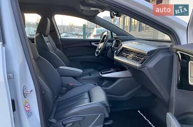 Позашляховик / Кросовер Audi Q4 e-tron 2022 в Києві