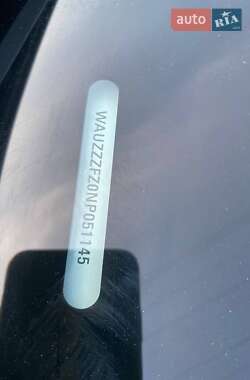 Позашляховик / Кросовер Audi Q4 e-tron 2022 в Києві