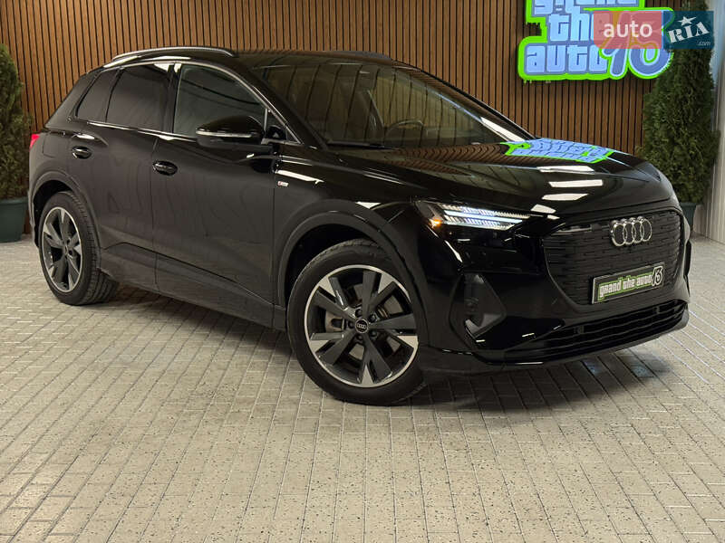 Внедорожник / Кроссовер Audi Q4 e-tron 2024 в Киеве