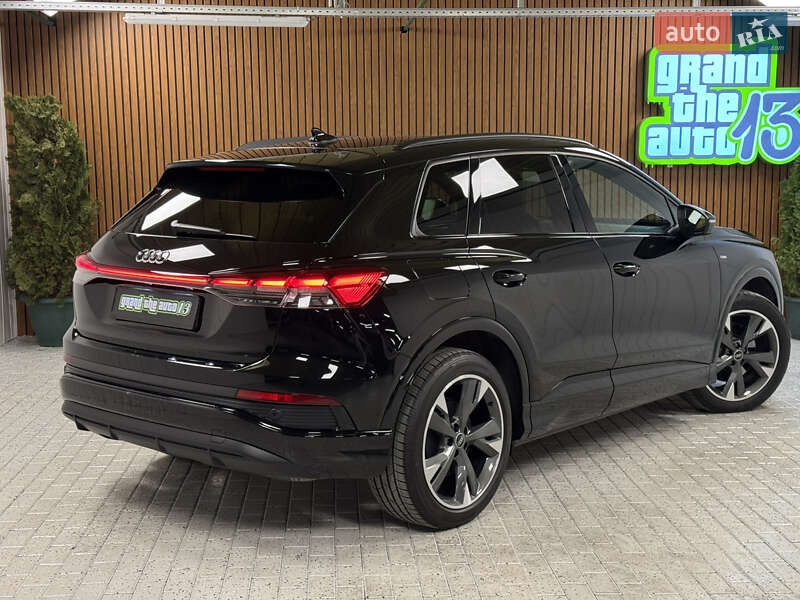 Внедорожник / Кроссовер Audi Q4 e-tron 2024 в Киеве