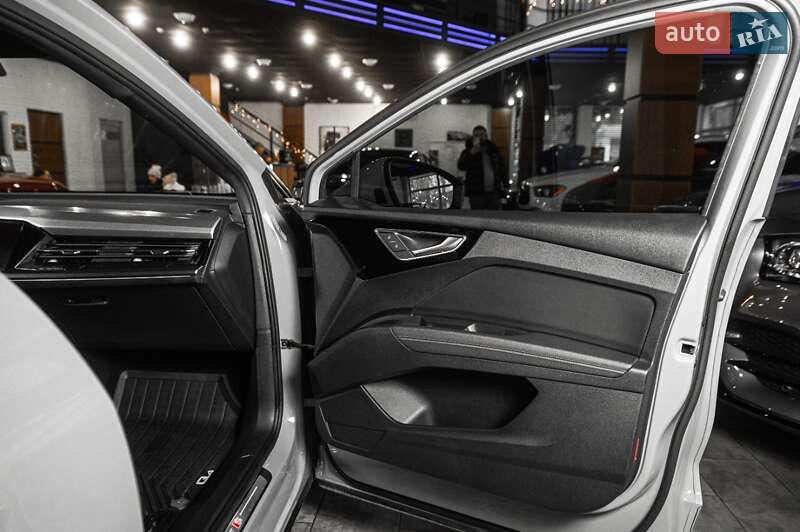 Внедорожник / Кроссовер Audi Q4 e-tron 2024 в Одессе фото 34 Внедорожник / Кроссовер Audi Q4 e-tron 2024 в Одессе