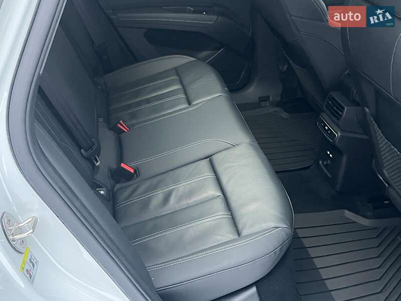 Внедорожник / Кроссовер Audi Q4 e-tron 2023 в Киеве фото 31 Внедорожник / Кроссовер Audi Q4 e-tron 2023 в Киеве