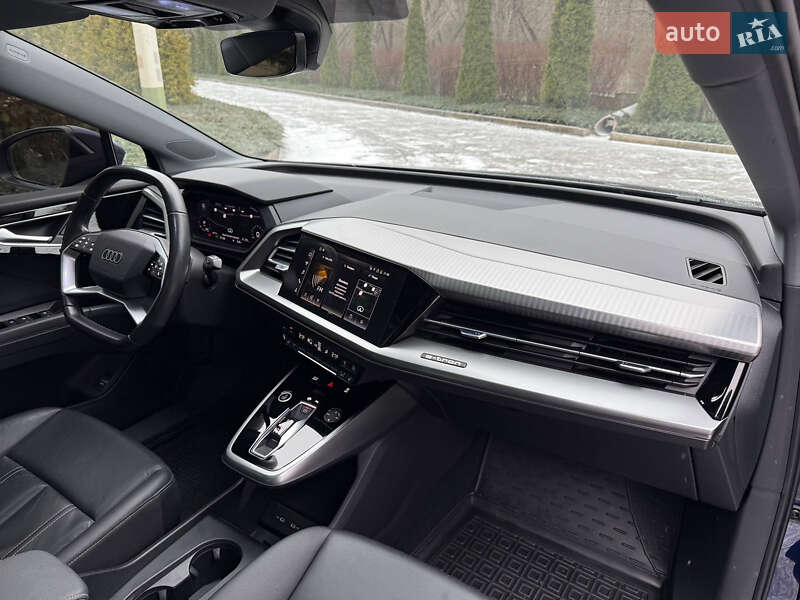 Позашляховик / Кросовер Audi Q4 e-tron 2021 в Дніпрі