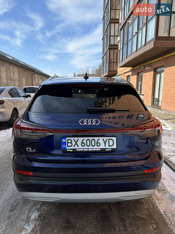 Внедорожник / Кроссовер Audi Q4 e-tron 2022 в Каменец-Подольском