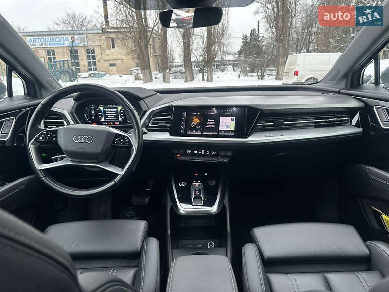 Внедорожник / Кроссовер Audi Q4 e-tron 2021 в Киеве