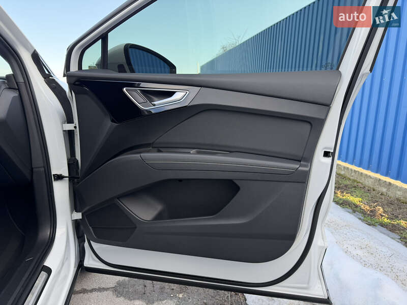 Внедорожник / Кроссовер Audi Q4 e-tron 2021 в Броварах фото 33 Внедорожник / Кроссовер Audi Q4 e-tron 2021 в Броварах