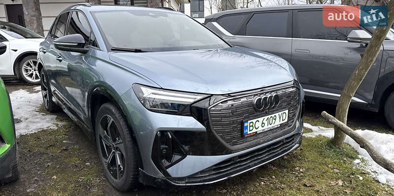 Внедорожник / Кроссовер Audi Q4 e-tron 2022 в Львове