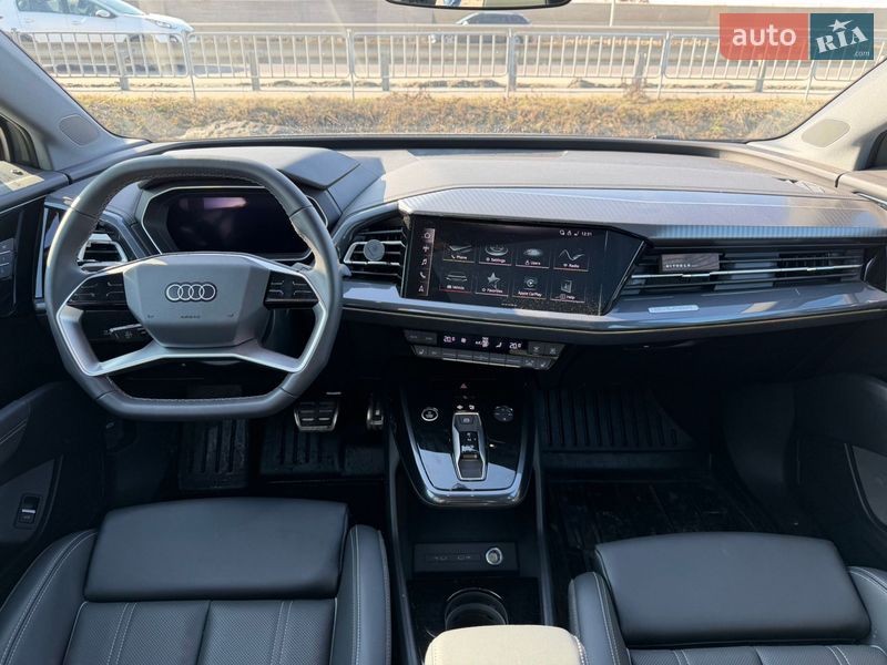 Внедорожник / Кроссовер Audi Q4 e-tron 2025 в Львове
