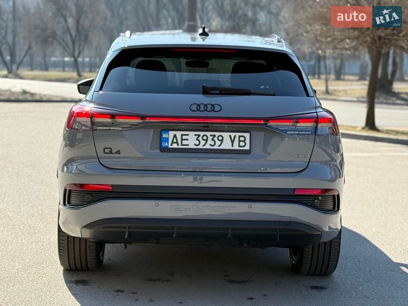 Внедорожник / Кроссовер Audi Q4 e-tron 2023 в Днепре