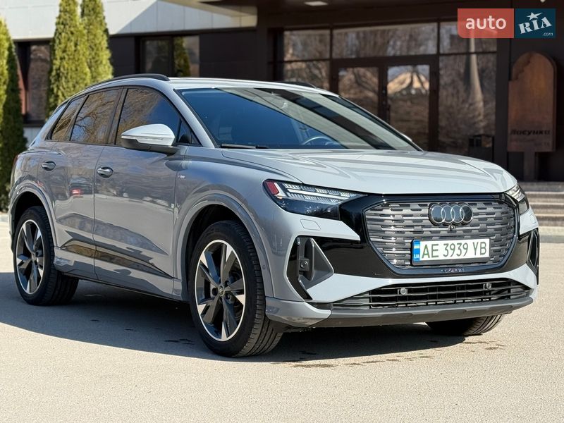Внедорожник / Кроссовер Audi Q4 e-tron 2023 в Днепре