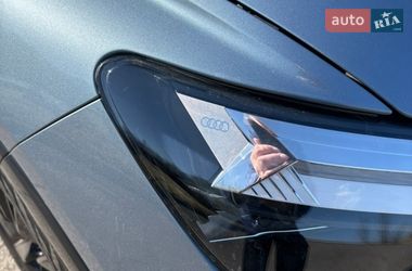 Позашляховик / Кросовер Audi Q4 e-tron 2021 в Винниках