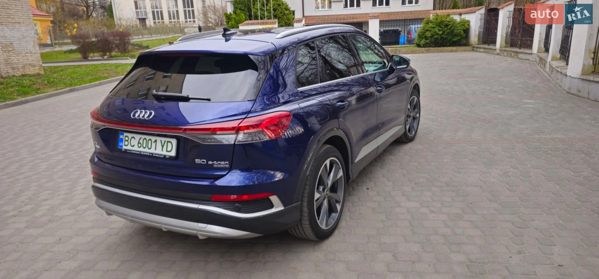 Audi Q4 e-tron 2022 VIN WAUZZZFZ7NP029255 фото оголошення 9 з 22