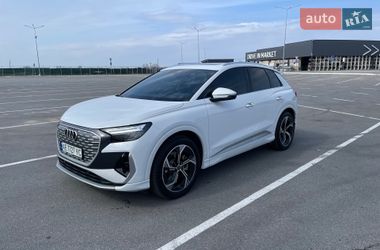 Позашляховик / Кросовер Audi Q4 e-tron 2023 в Дніпрі