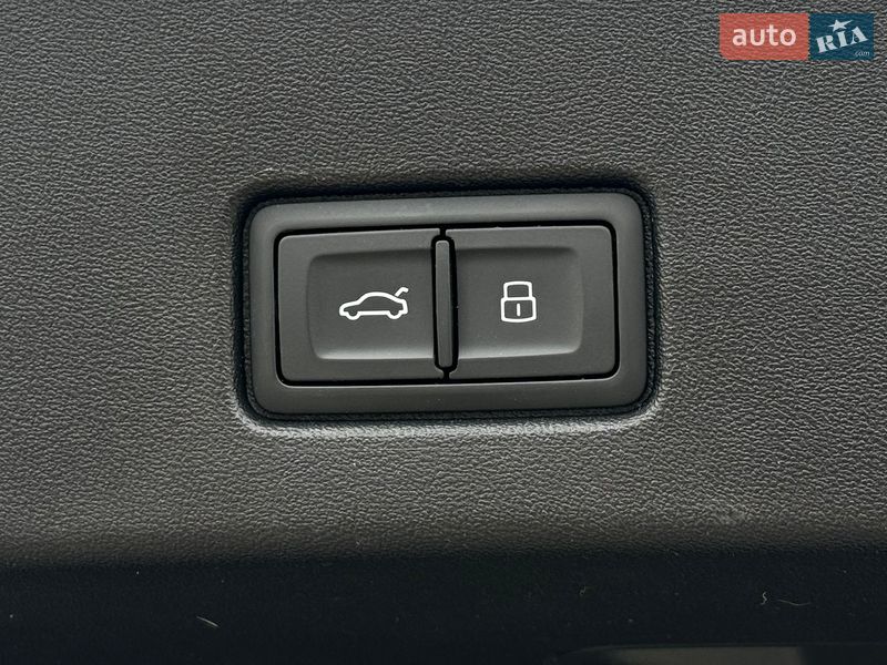 Внедорожник / Кроссовер Audi Q4 e-tron 2022 в Киеве фото 54 Внедорожник / Кроссовер Audi Q4 e-tron 2022 в Киеве