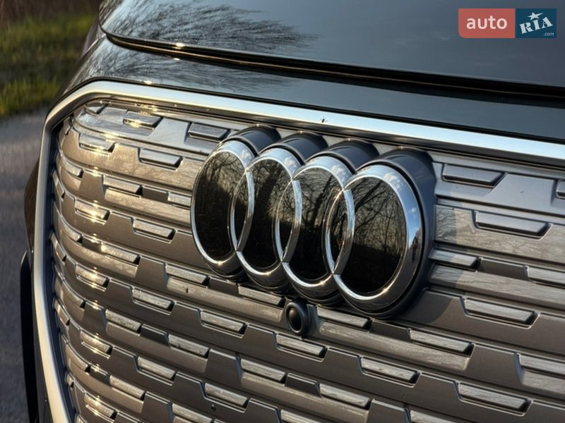 Позашляховик / Кросовер Audi Q4 e-tron 2022 в Дрогобичі