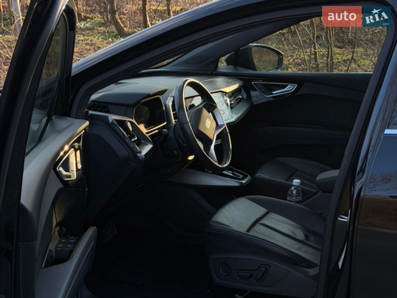 Позашляховик / Кросовер Audi Q4 e-tron 2022 в Дрогобичі