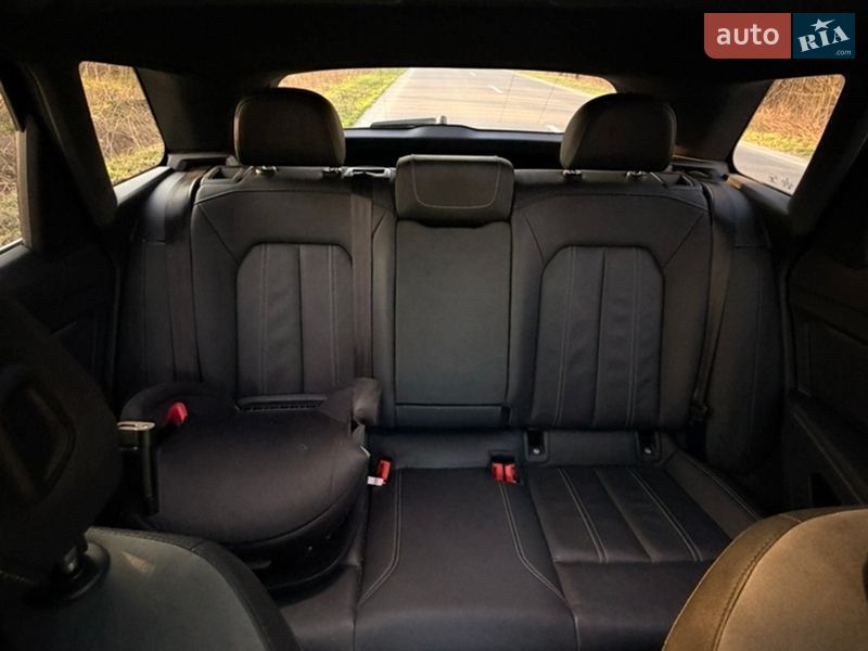 Позашляховик / Кросовер Audi Q4 e-tron 2022 в Дрогобичі