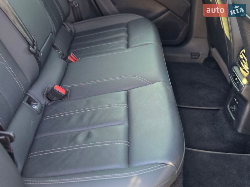 Позашляховик / Кросовер Audi Q4 e-tron 2022 в Вінниці