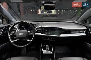 Позашляховик / Кросовер Audi Q4 e-tron 2023 в Києві