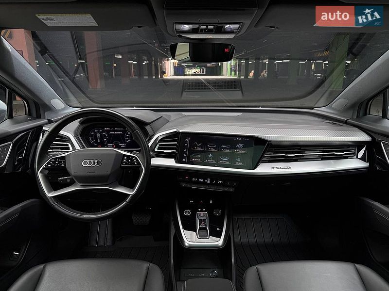 Позашляховик / Кросовер Audi Q4 e-tron 2023 в Києві