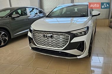 Позашляховик / Кросовер Audi Q4 e-tron 2025 в Кривому Розі