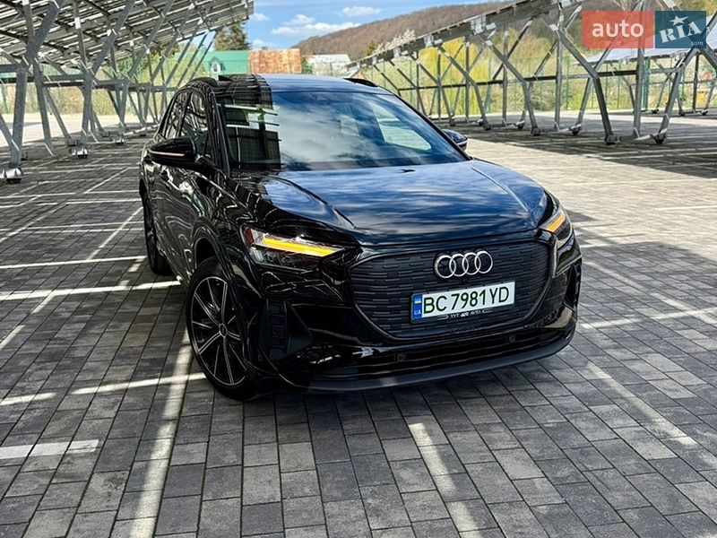 Внедорожник / Кроссовер Audi Q4 e-tron 2024 в Львове