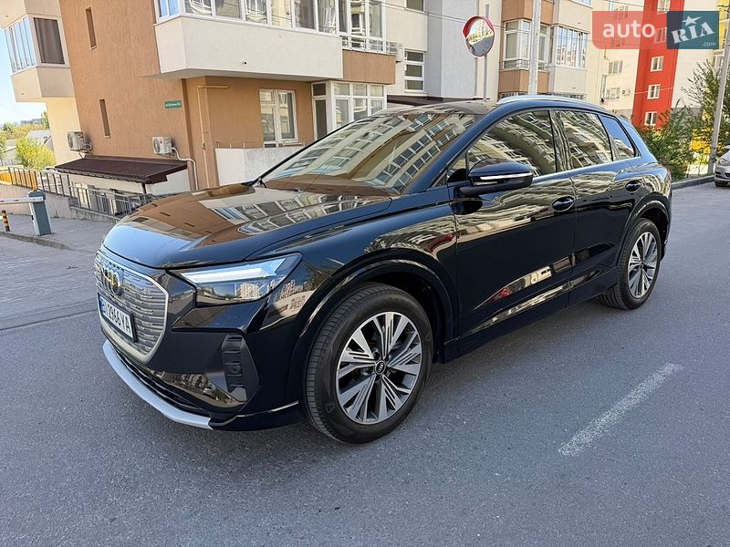 Внедорожник / Кроссовер Audi Q4 e-tron 2021 в Львове