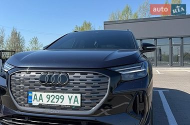 Внедорожник / Кроссовер Audi Q4 e-tron 2024 в Киеве