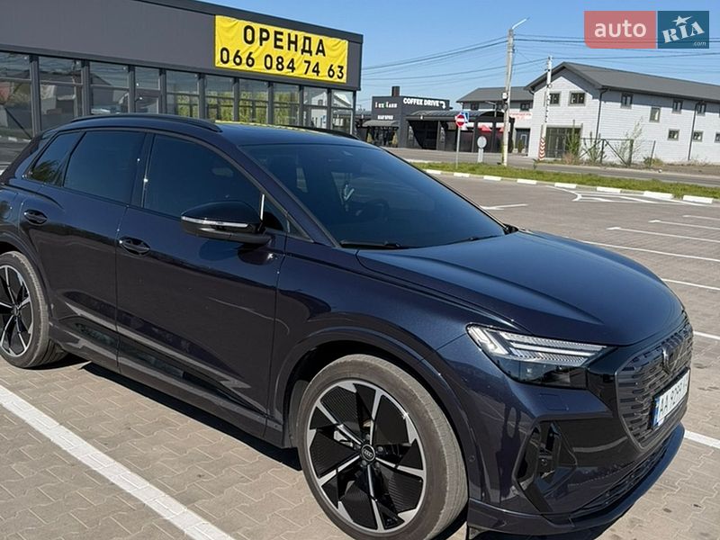 Внедорожник / Кроссовер Audi Q4 e-tron 2024 в Киеве