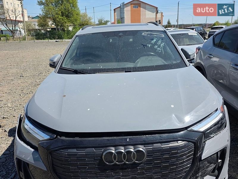 Внедорожник / Кроссовер Audi Q4 e-tron 2023 в Ковеле