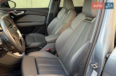Внедорожник / Кроссовер Audi Q4 e-tron 2023 в Киеве фото 7 Внедорожник / Кроссовер Audi Q4 e-tron 2023 в Киеве