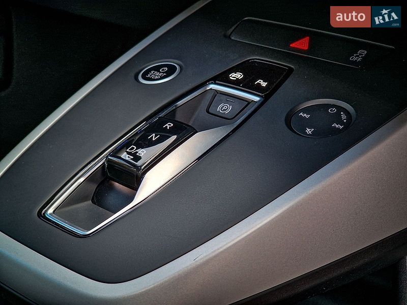 Внедорожник / Кроссовер Audi Q4 e-tron 2022 в Кременчуге