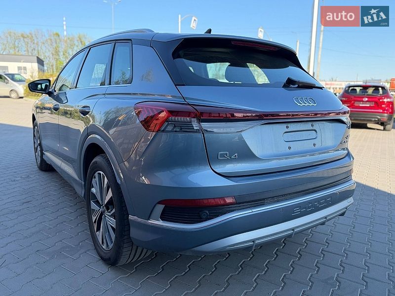 Внедорожник / Кроссовер Audi Q4 e-tron 2024 в Виннице
