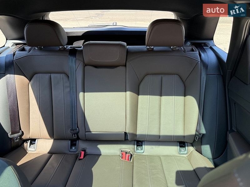 Внедорожник / Кроссовер Audi Q4 e-tron 2023 в Киеве фото 21 Внедорожник / Кроссовер Audi Q4 e-tron 2023 в Киеве