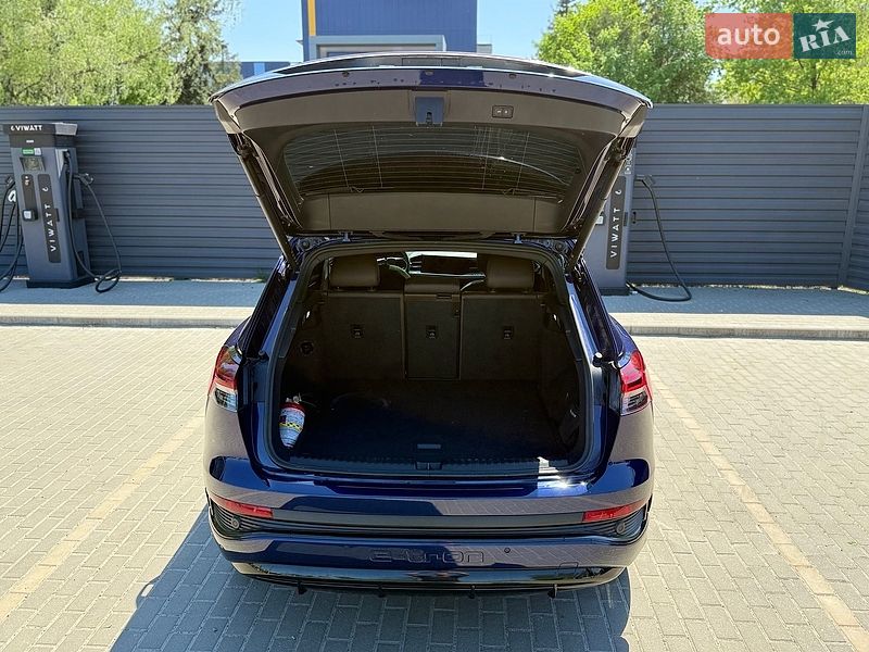 Внедорожник / Кроссовер Audi Q4 e-tron 2023 в Киеве фото 10 Внедорожник / Кроссовер Audi Q4 e-tron 2023 в Киеве