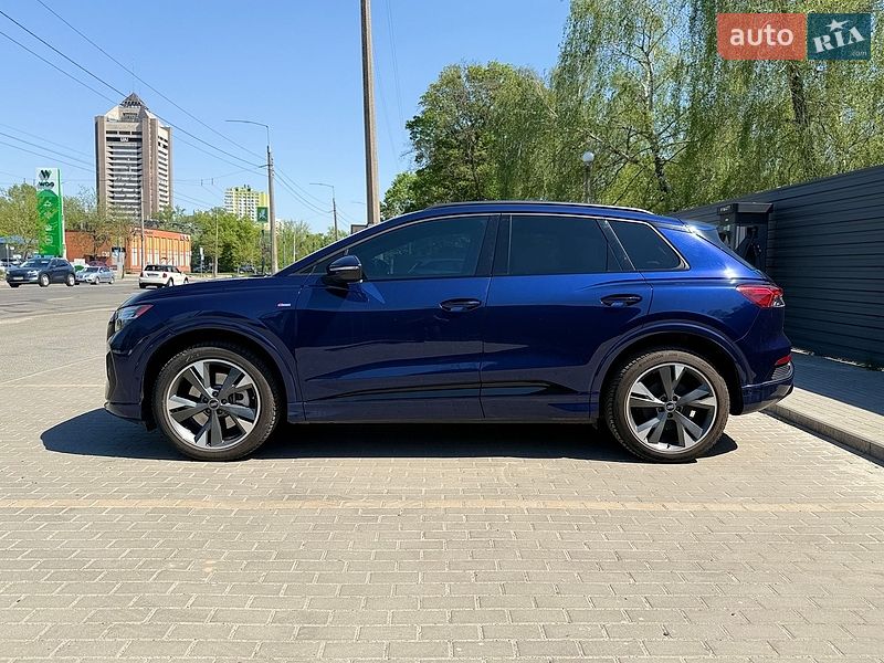 Внедорожник / Кроссовер Audi Q4 e-tron 2023 в Киеве фото 6 Внедорожник / Кроссовер Audi Q4 e-tron 2023 в Киеве