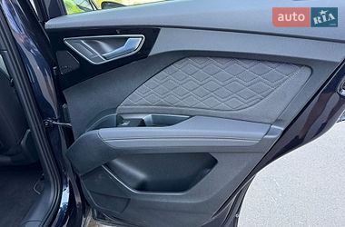 Внедорожник / Кроссовер Audi Q4 e-tron 2024 в Киеве