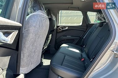Внедорожник / Кроссовер Audi Q4 e-tron 2025 в Киеве фото 19 Внедорожник / Кроссовер Audi Q4 e-tron 2025 в Киеве