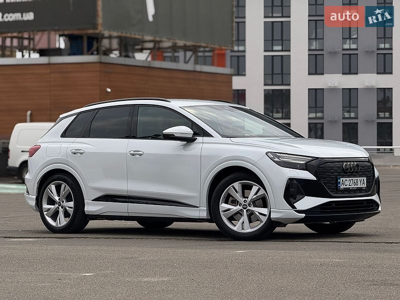 Audi Q4 e-tron 2021