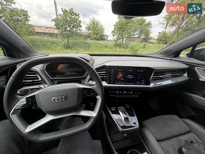 Внедорожник / Кроссовер Audi Q4 e-tron 2025 в Киеве
