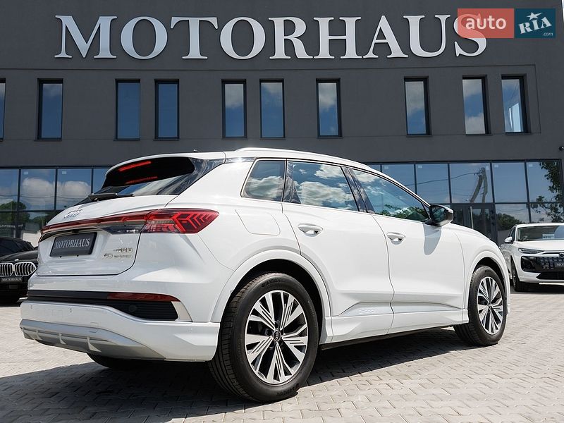 Внедорожник / Кроссовер Audi Q4 e-tron 2023 в Черновцах