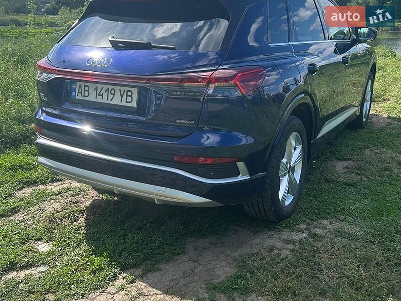Внедорожник / Кроссовер Audi Q4 e-tron 2023 в Виннице