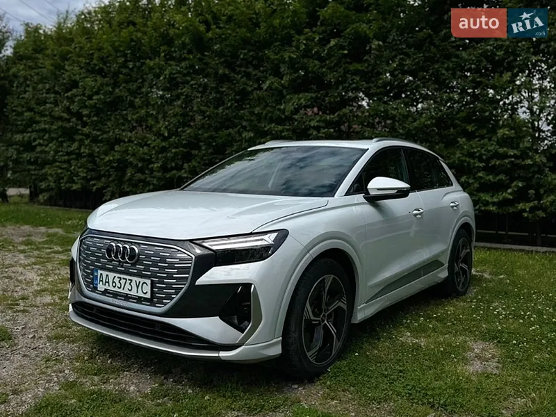 Audi Q4 e-tron 2024