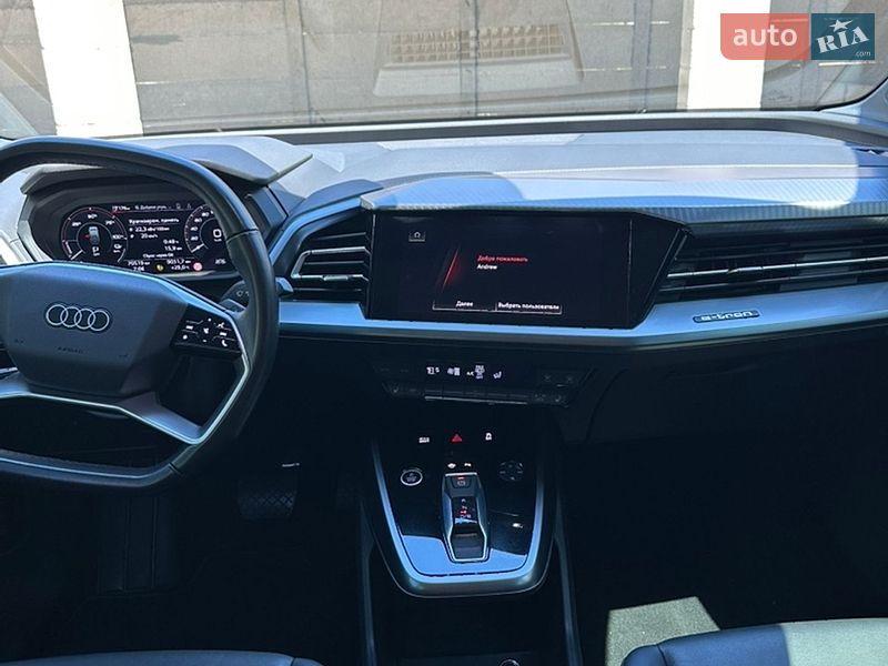 Внедорожник / Кроссовер Audi Q4 e-tron 2021 в Белгороде-Днестровском