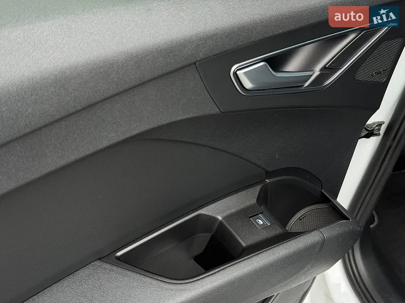 Audi Q4 e-tron 2021 VIN WAUZZZFZ7NP006624 фото оголошення 24 з 66