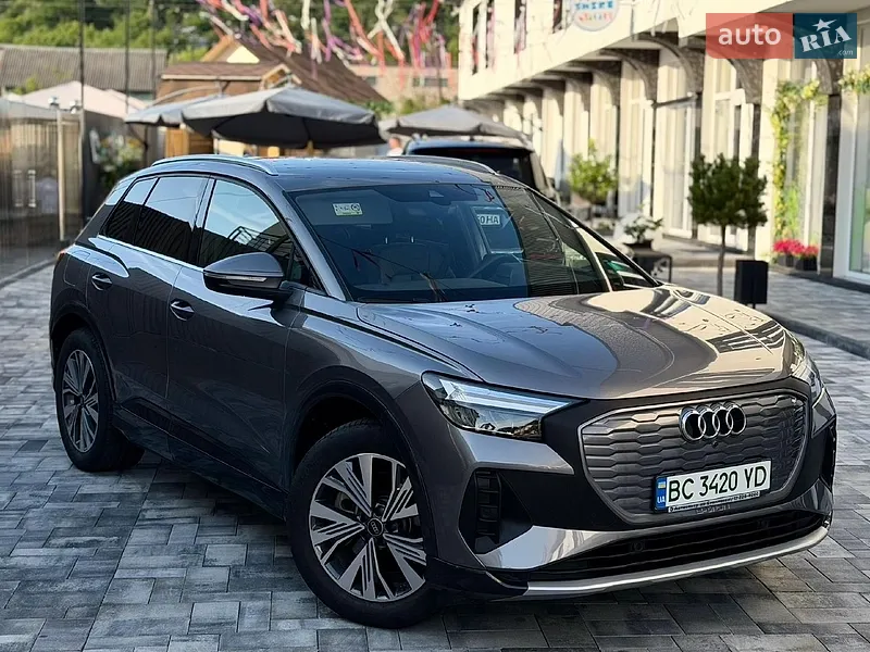 Audi Q4 e-tron 2024