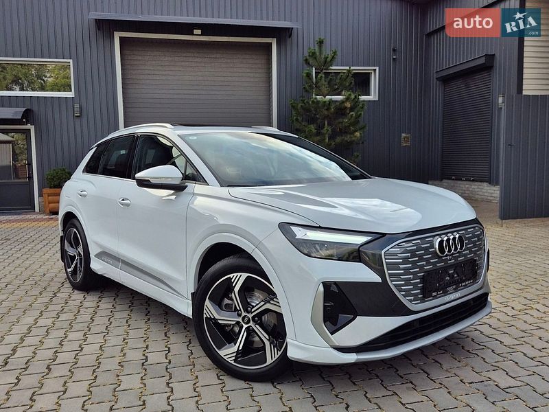 Audi Q4 e-tron 2024 Audi Q4 e-tron 2024